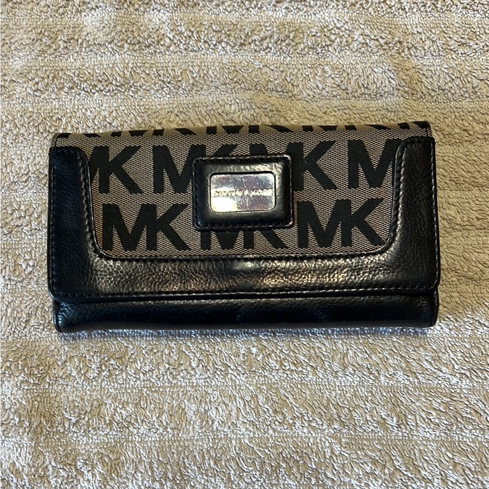 Michael Kors Black Wallet